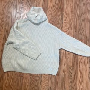 Small H&M Sweater